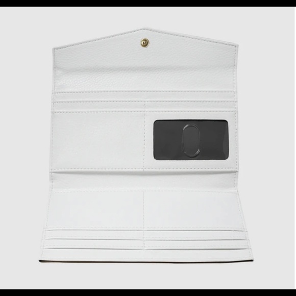 *SOLD * Button Organizer Wallet - Picture 3 of 9